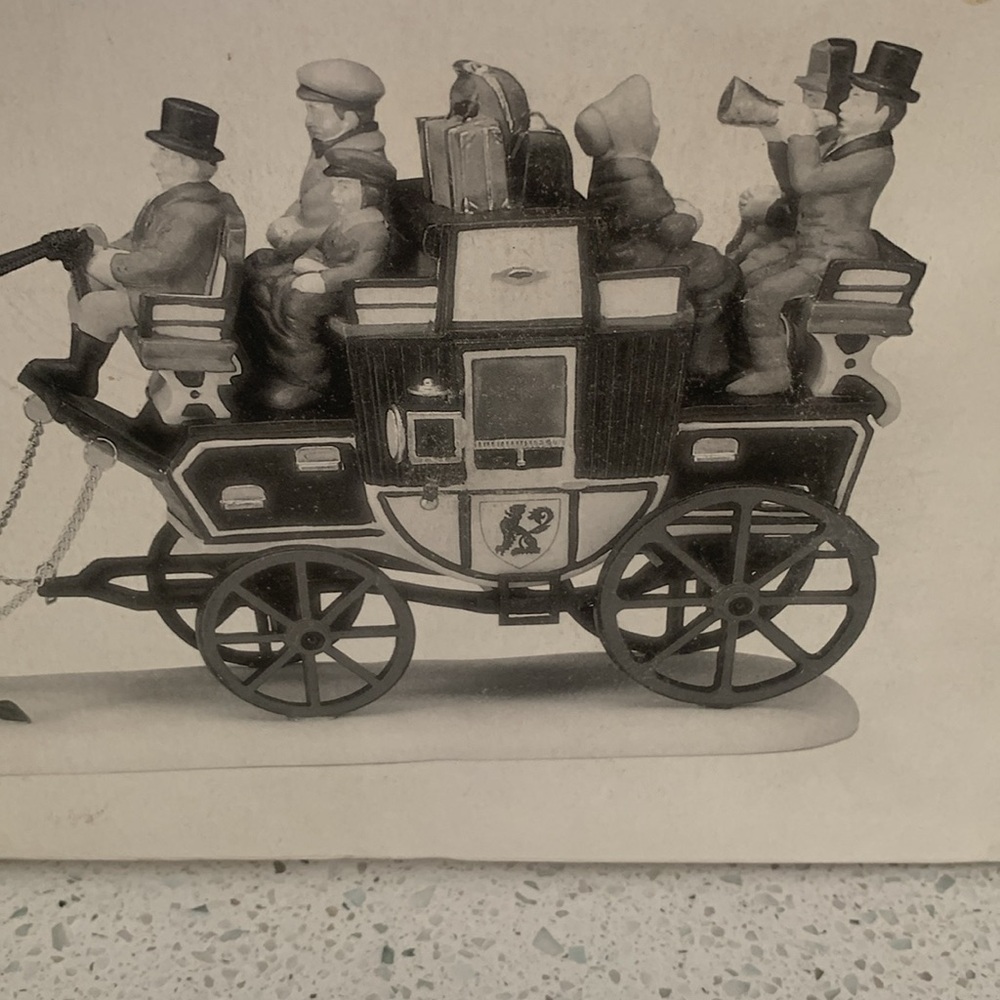 Dickens' Village Holiday Coach vintage - Picture 2 of 8